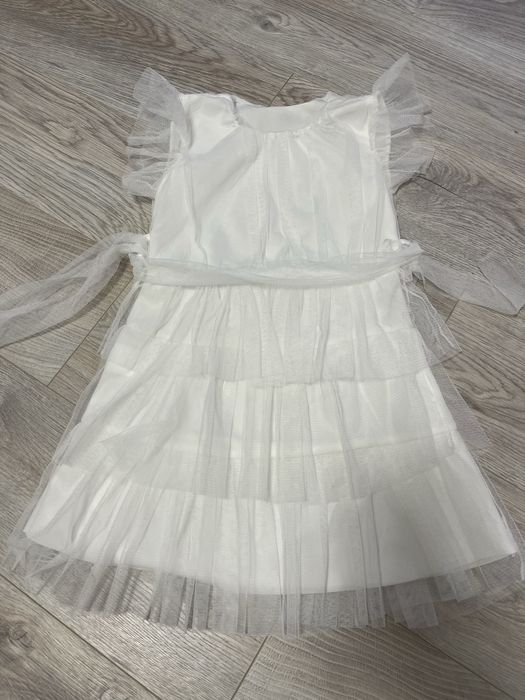 Плаття для дівчинки