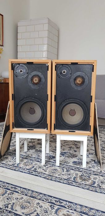 Kolumny acoustic research ar 5