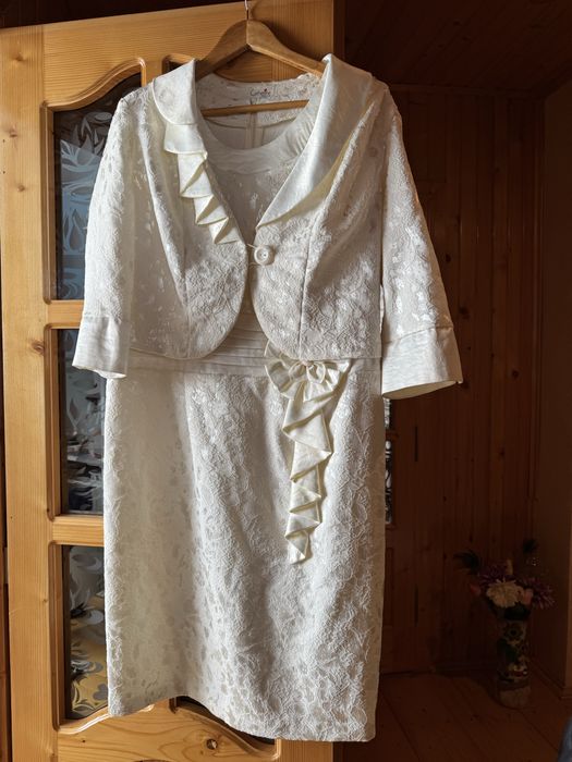 Костюм жіночий, сукня, піджак