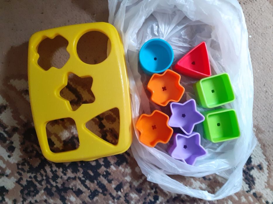 Pokrywka do sortera  Fisher Price i kształty