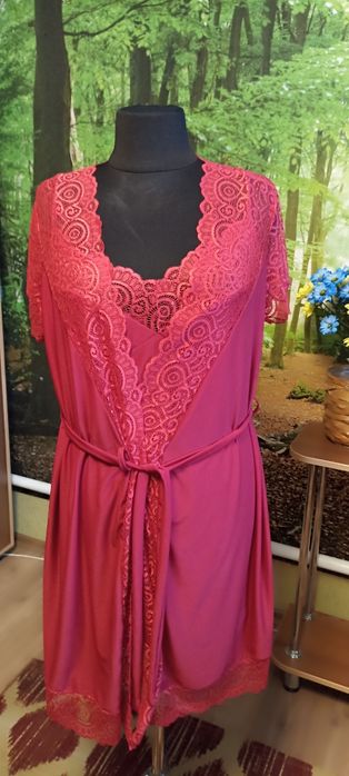 Комплект женский-пеньюар и сорочка недорого