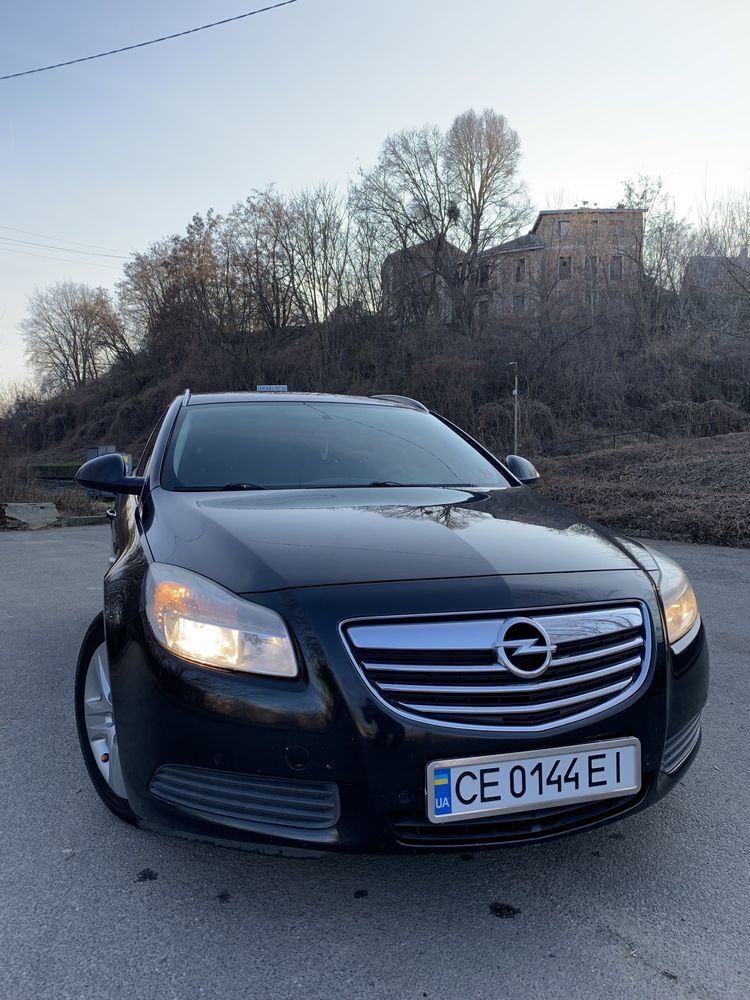 Продам Opel Insignia 2011 рік