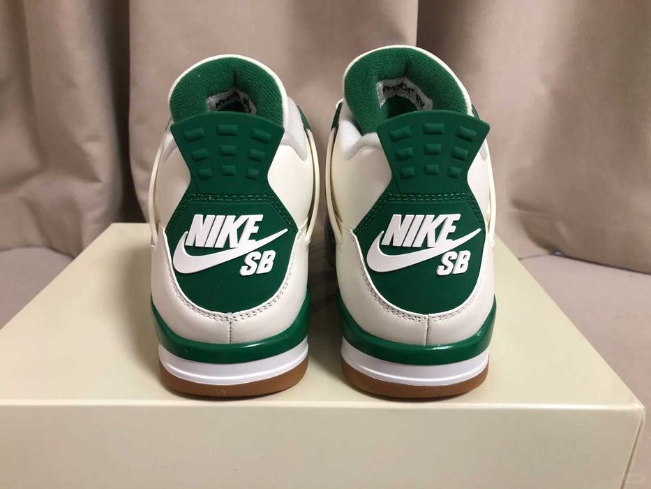 Buty damskie Trampk Jordan_4_Retro_SB_Pine_Green R.37.5