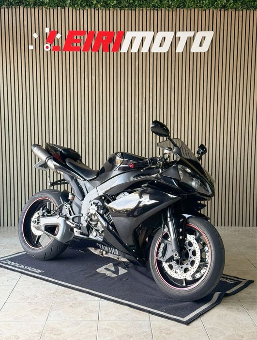 Yamaha R1 2008 bom estado