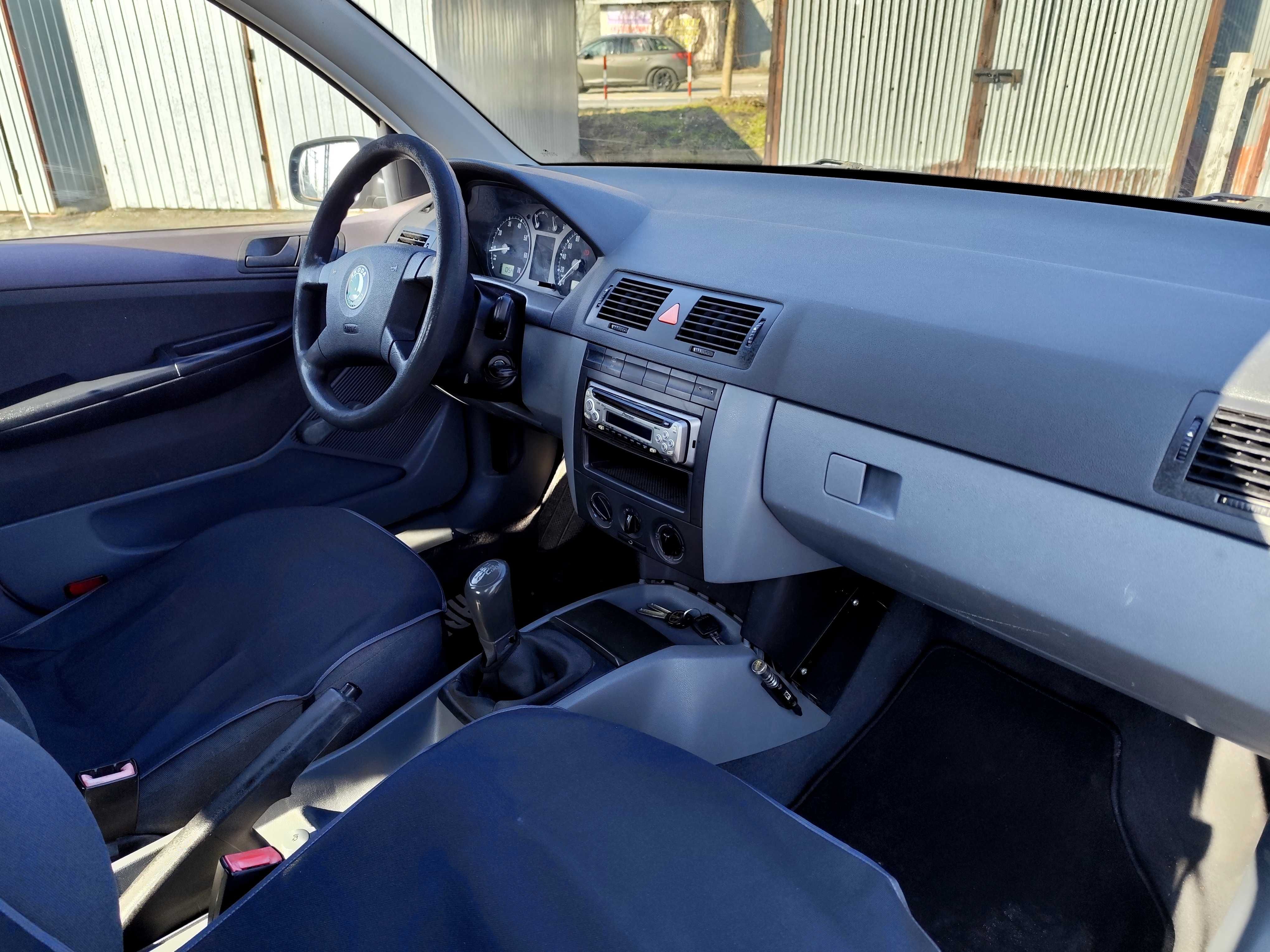 Skoda Fabia 1.4 MPI 2000 Rok Zamiana