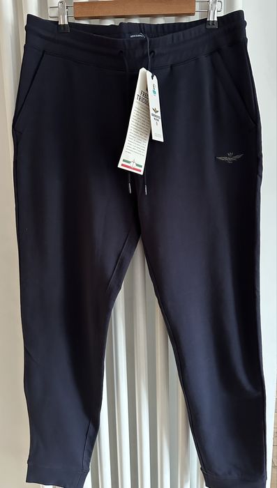 Spodnie dresowe Aeronautica Militare XL granatowe