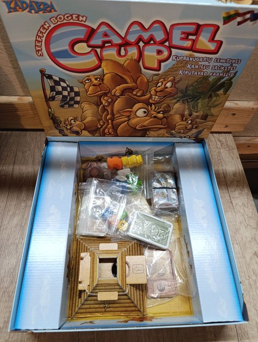 Camel Up. Przebiegłe Wielbłądy. Bardzo zadbana. Kompletna.