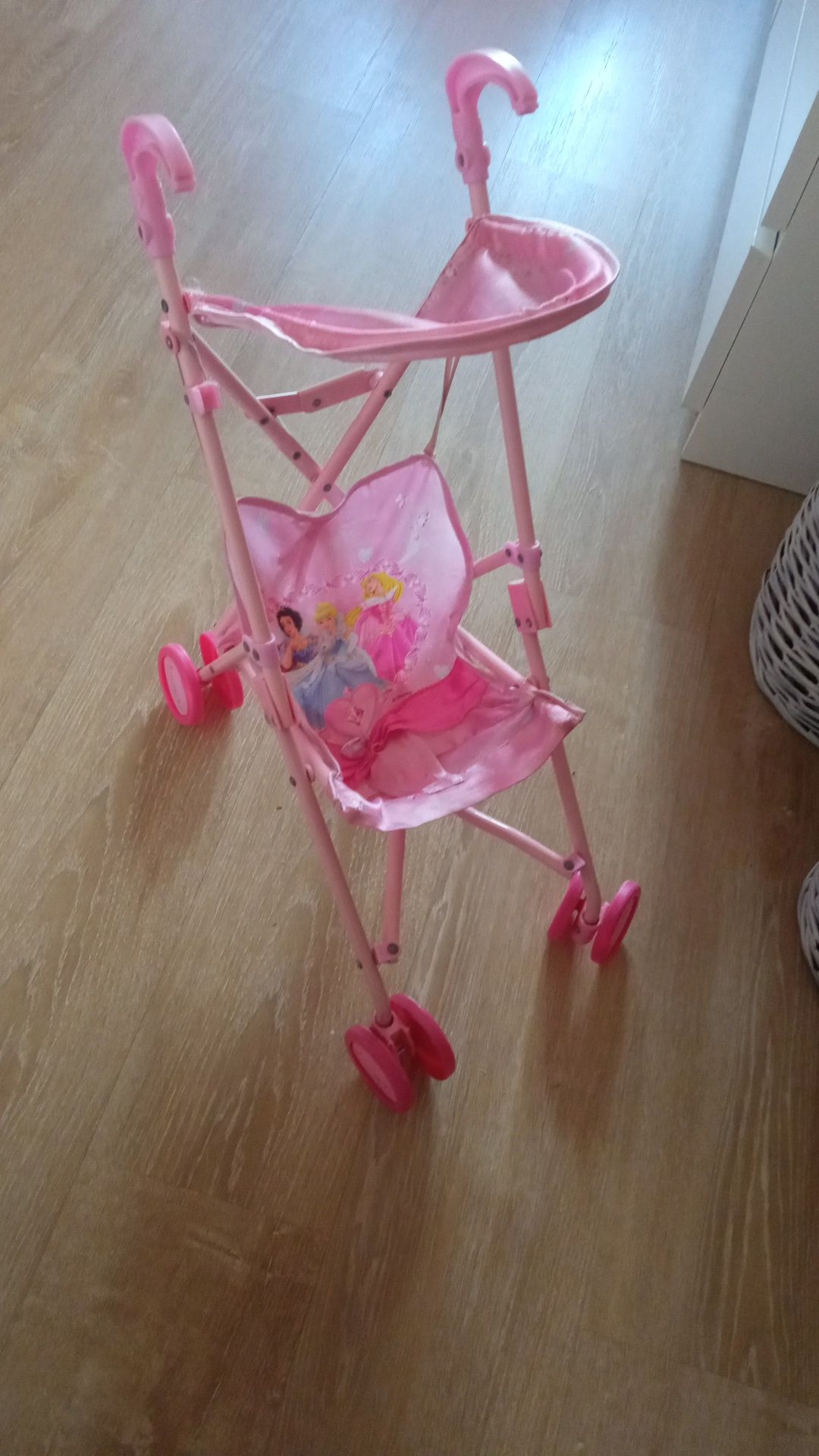 Carrinho passeio de brincar princesas Disney -6€