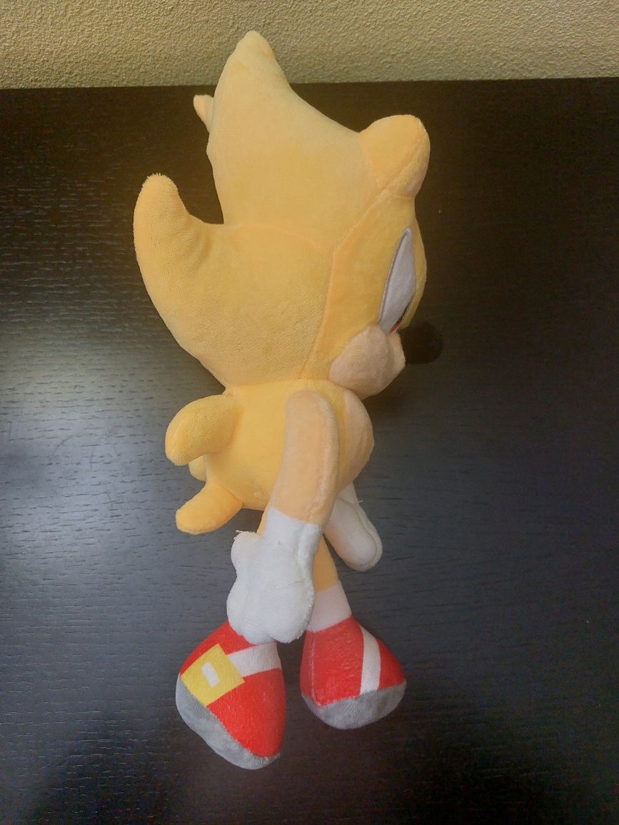 Peluche Super Sonic da série Sonic