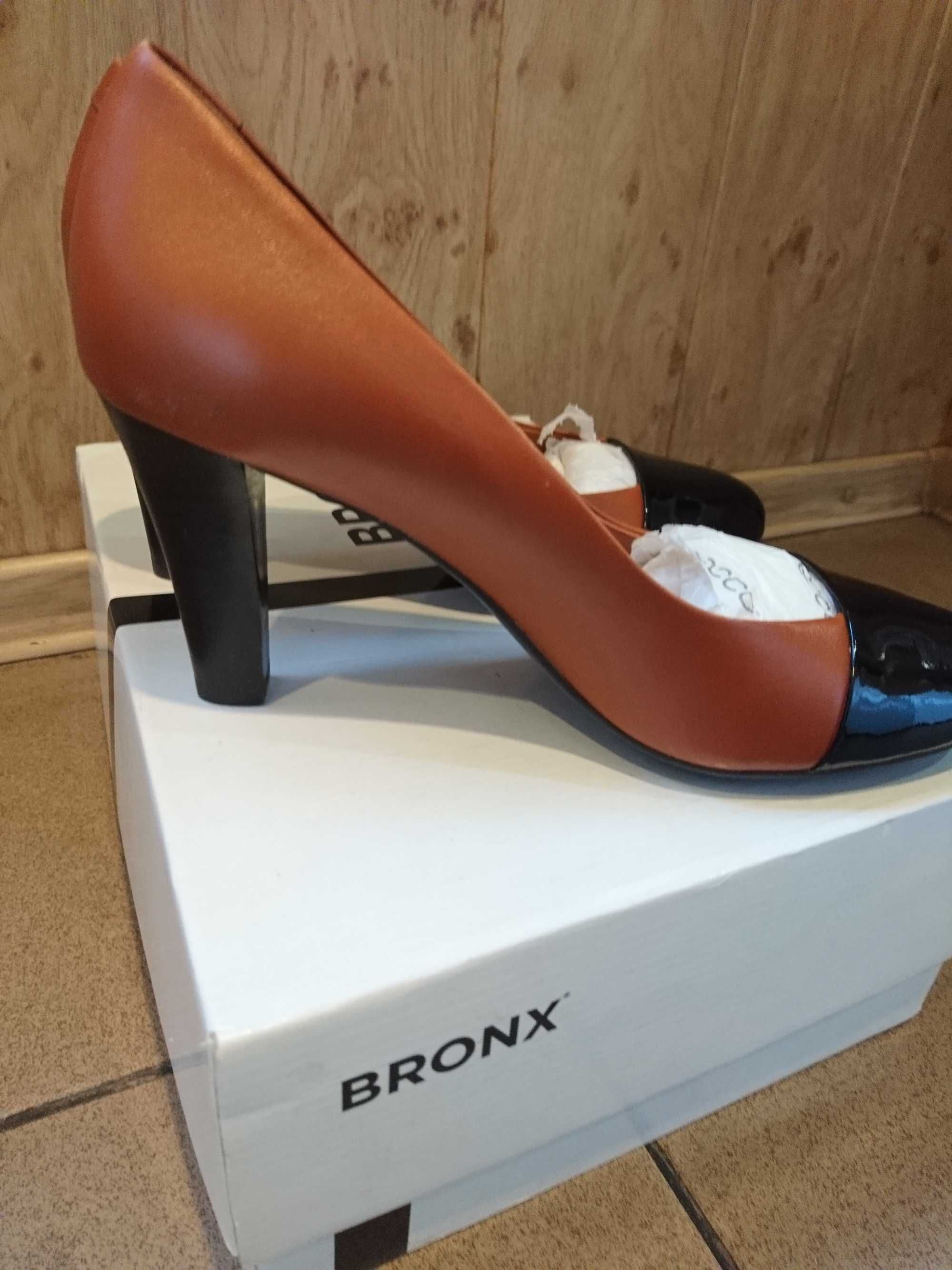 Жіночі туфлі GEOX
