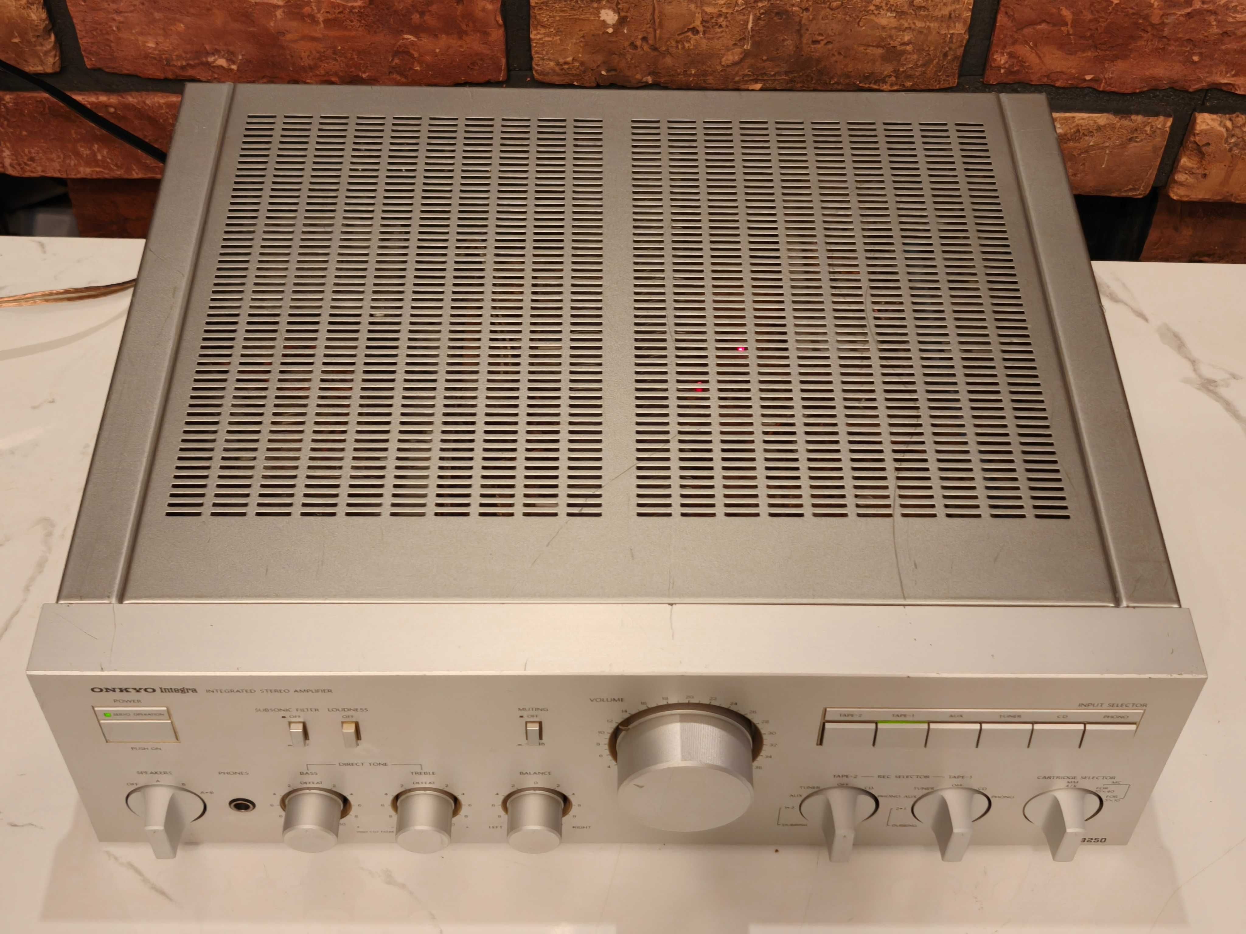 ONKYO A-8250M INTEGRA ! Świetny wzmacniacz stereo