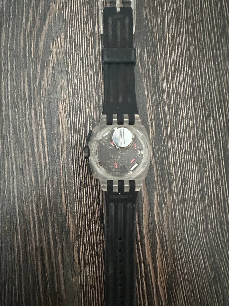Швейцарские часы Swatch SUIK400