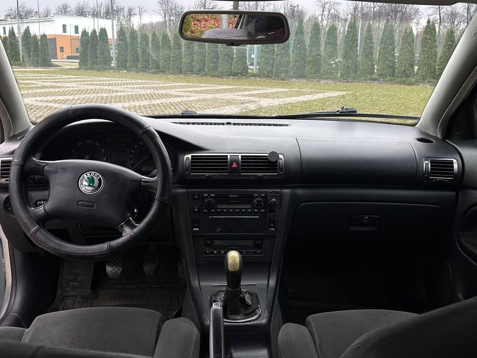 Skoda Superb 2003 р.в.. Газ-бензин.
