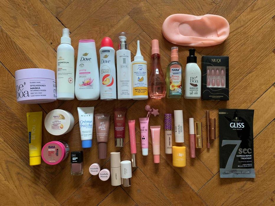 Zestaw kosmetyków Ole Henriksen Tarte Charlotte Tilbury Clarins Inglot