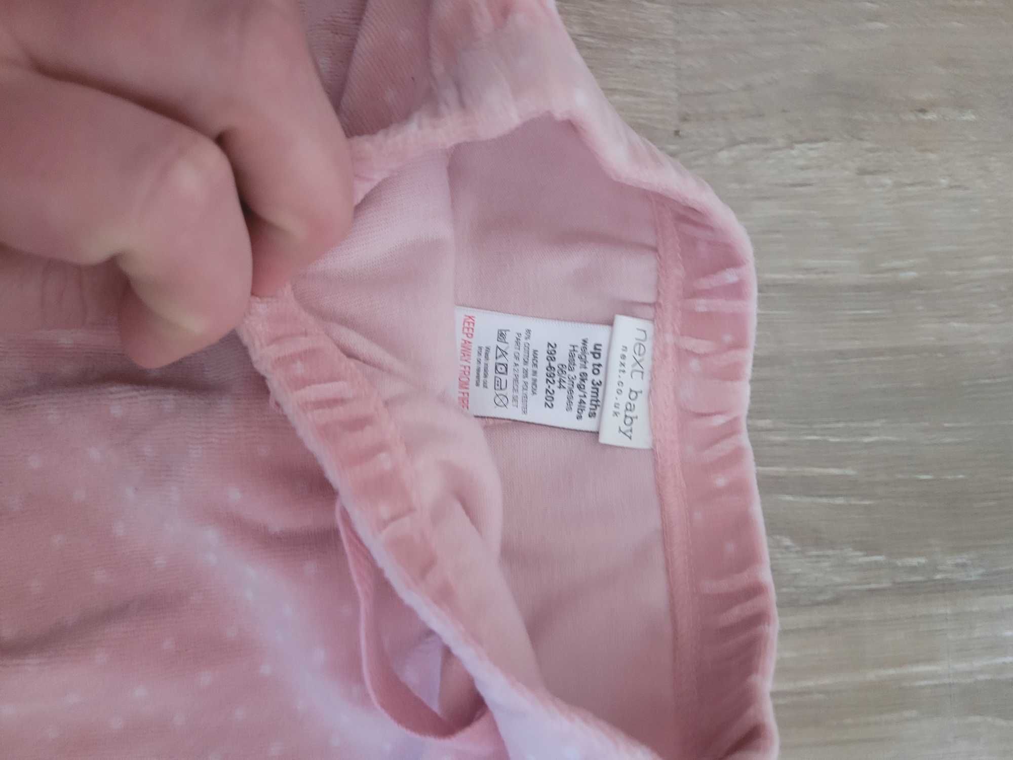 Spodnie niemowlece welurowe next baby r. 62