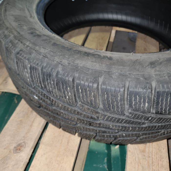 Шини зима , Nokian