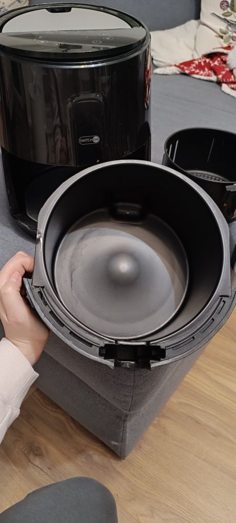 Frytkownica SWITCH ON DF-D0201  (air fryer)