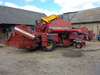Продам зернозбиральний комбайн Massey Ferguson 307