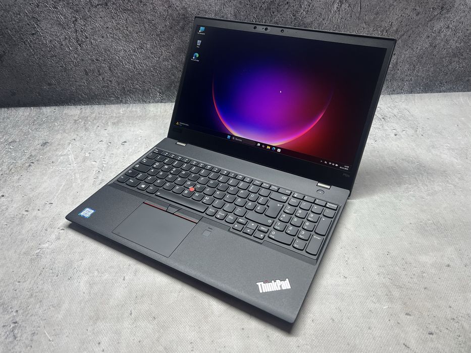 Lenovo P52s / i7 8550u 4.0GHz/ 16GB DDR4/ 512SSD/ Quadro P500/ 15.6 4K