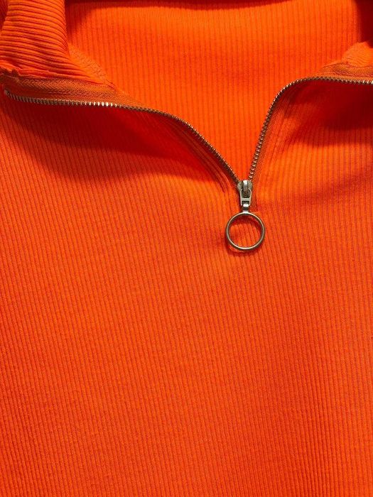 Ярко-оранжевая кофта no name