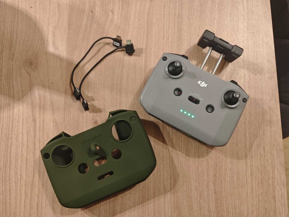 Kontroler pilot DJI RC 231 N1 - Mini 2 3 Air 2 2S Mavic 3 aparatura