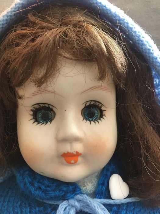 Коллекционная кукла