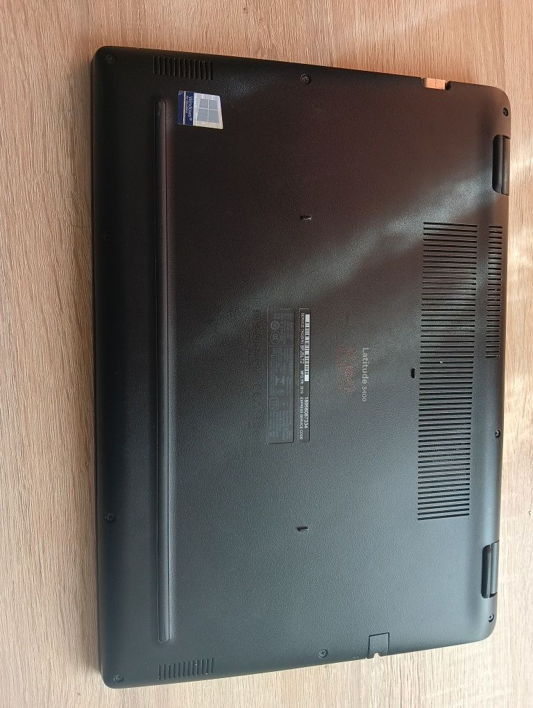 Laptop Dell Latitude 3400 Win 11 Pro