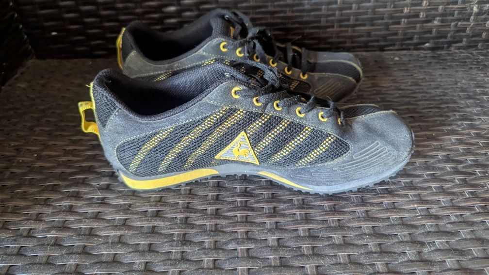 Tênis le coqsportif em bom estado