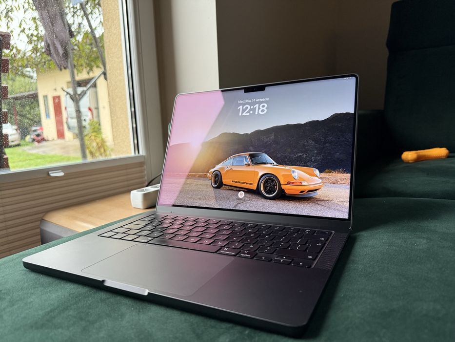 Macbook Pro 14 M3 Pro 18Gb RAM 512Gb SSD - Gwarancja  do 2028r