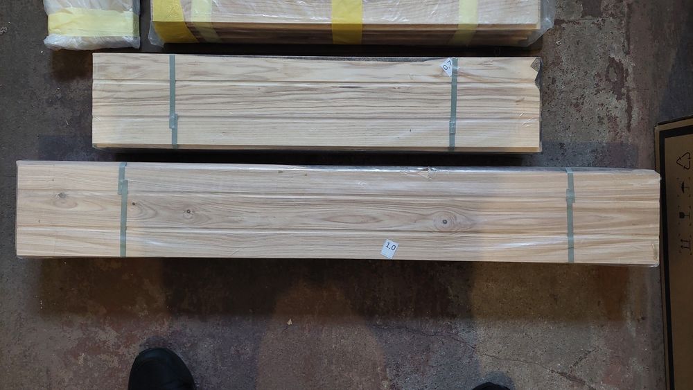 Паркет масив ясен 15 кв. м, новий.