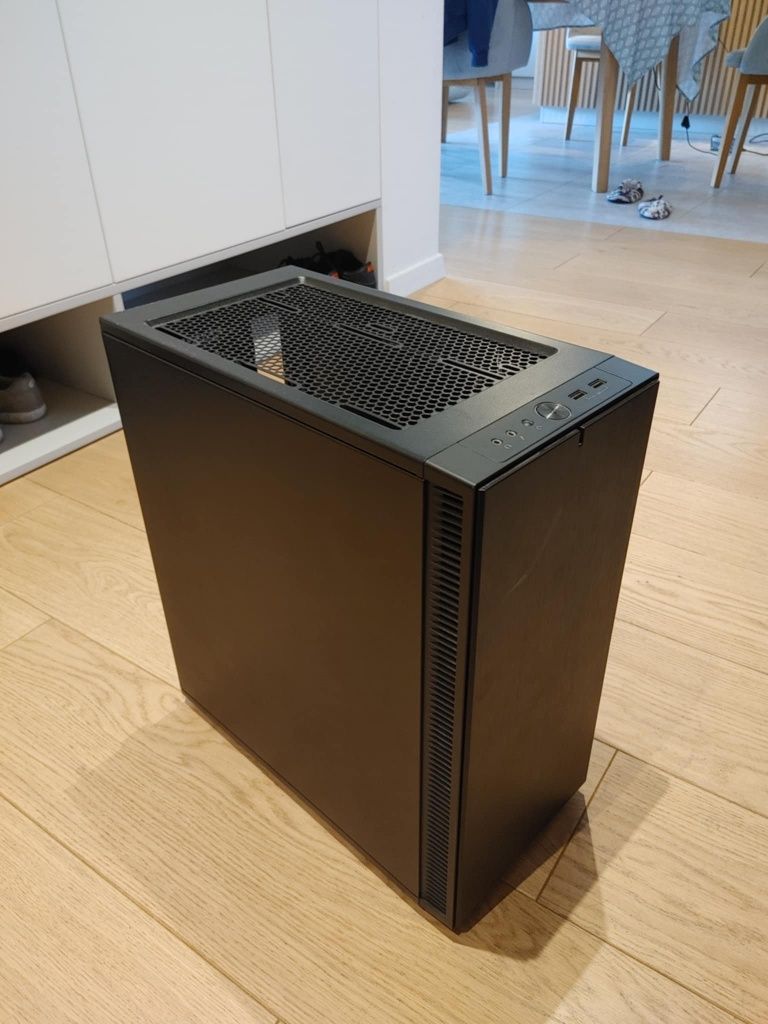 Obudowa do komputera Fractal Design Define C Midi Tower ATX Czarna