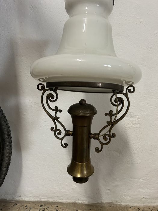 Candeeiro antigo de ferro