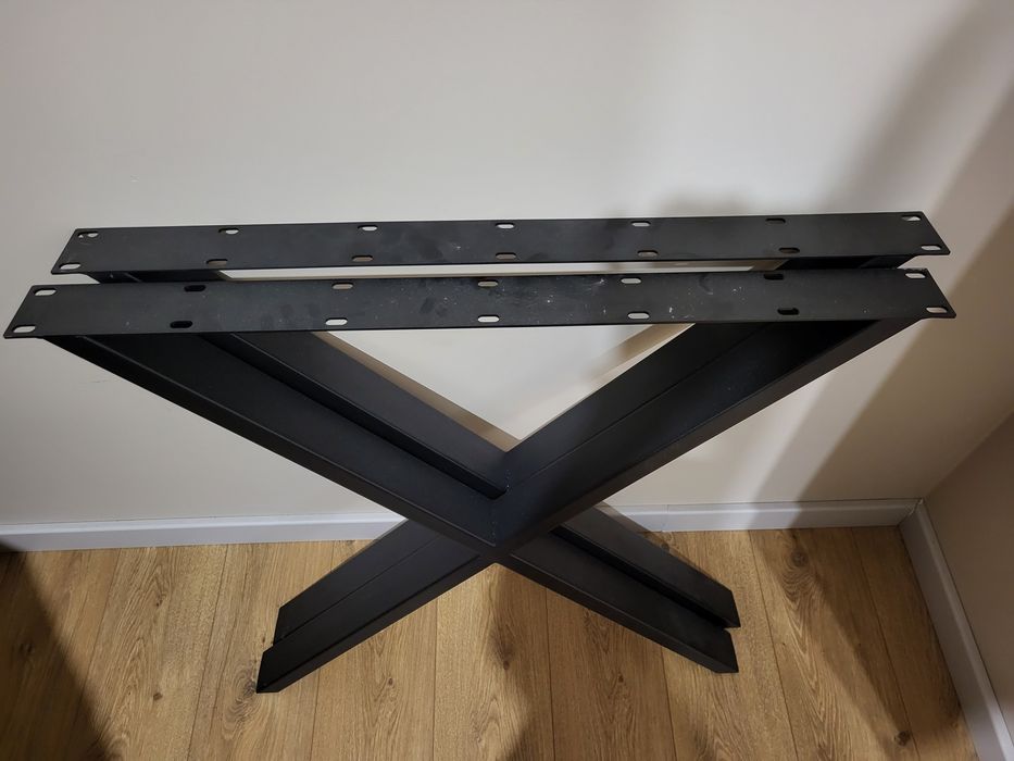 Nogi do stołu czarne