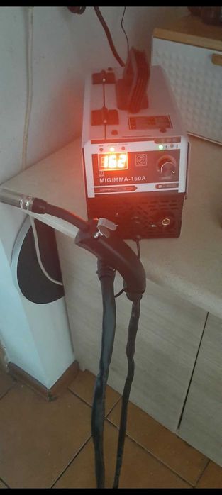 Spawarka MIG MMA 2 w 1 Wskaźniki CO2 - Spawanie ekranowane i ręczne