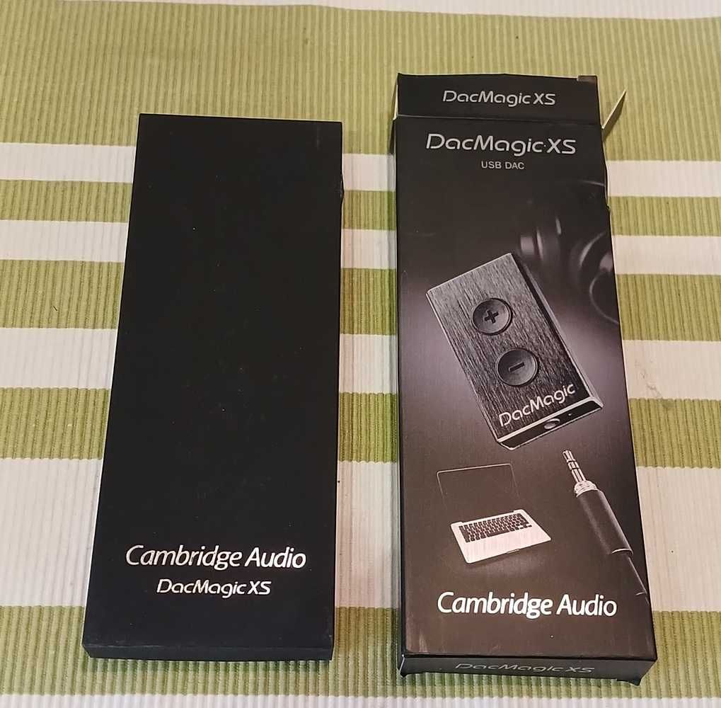 ЦАП-підсилювач Cambridge Audio DacMagic XS