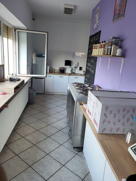 Odstąpię Lokal gastronomiczny Lodziarnia