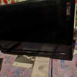 ТВ Toshiba 32AV500P не працює