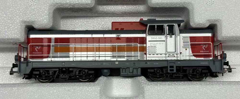 Model lokomotywy SM42-583 POLREGIO – skala H0 1:87 Piko