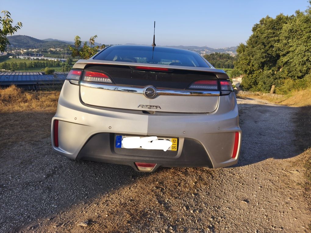 Opel Ampera PHEV