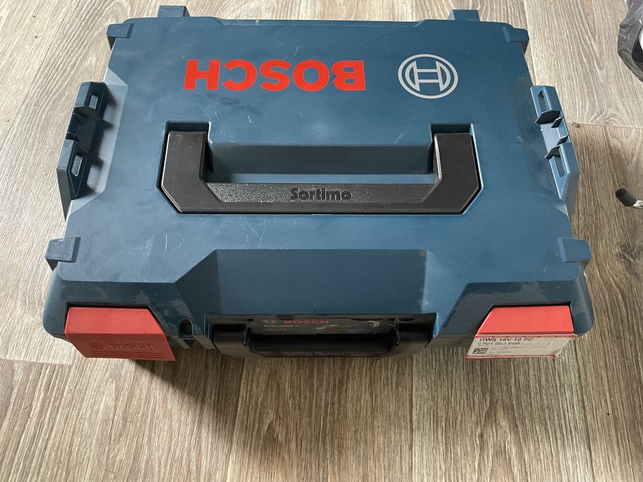 Бош болгарка на батареї електрична нова