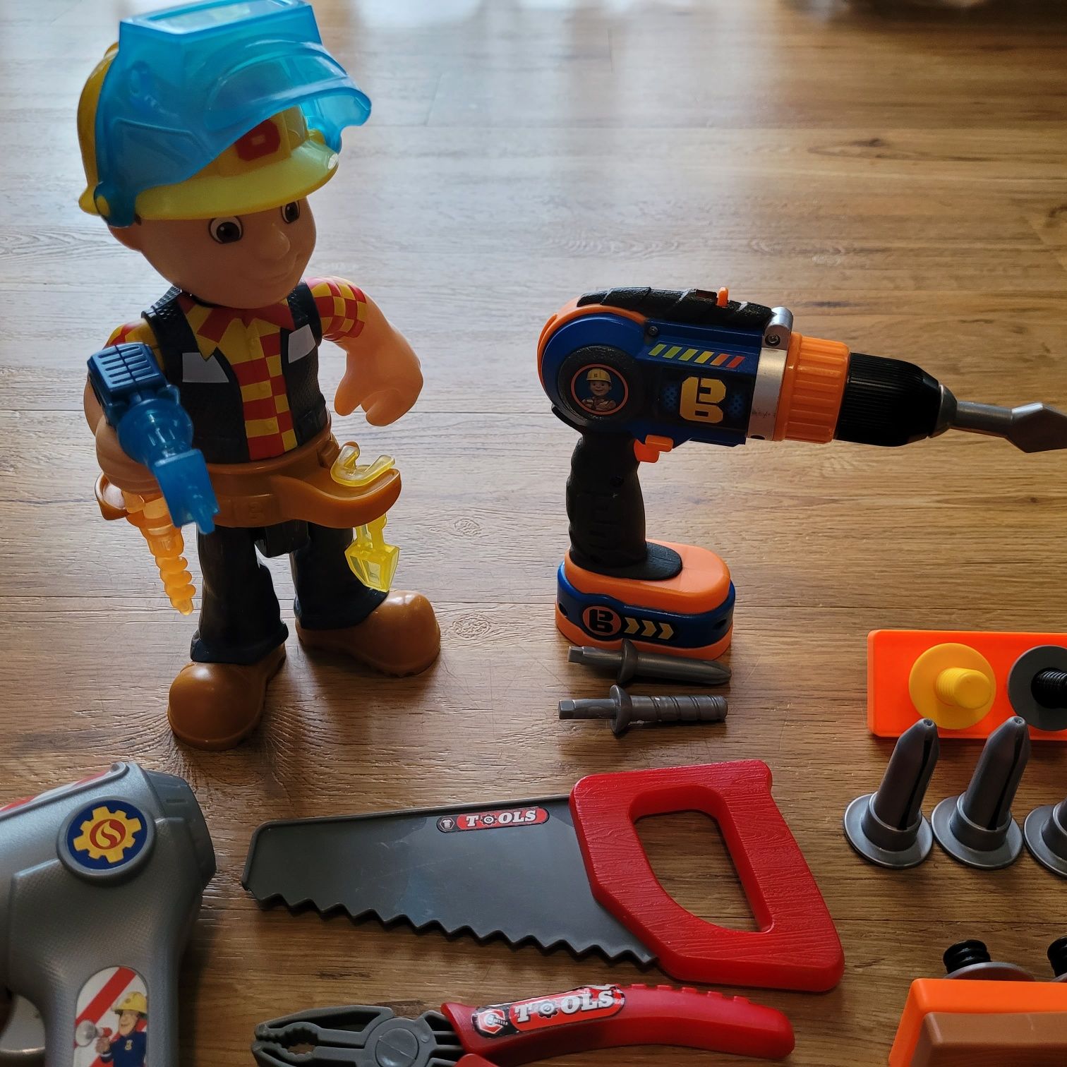Bob budowniczy + narzędzia majsterkowicza