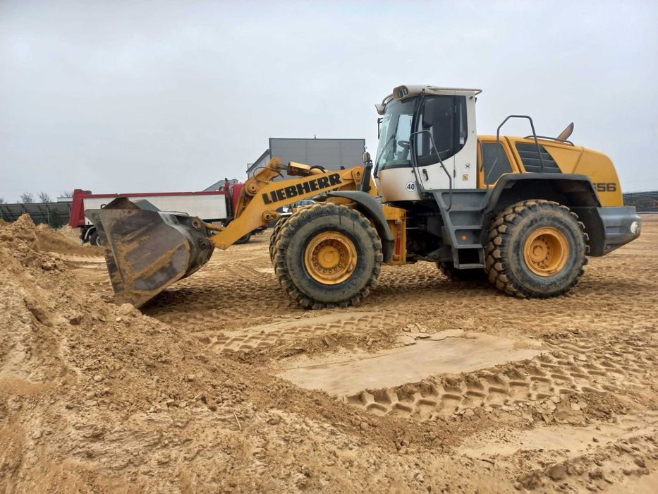 Ladowarka LIEBHERR L556 BDB Stan