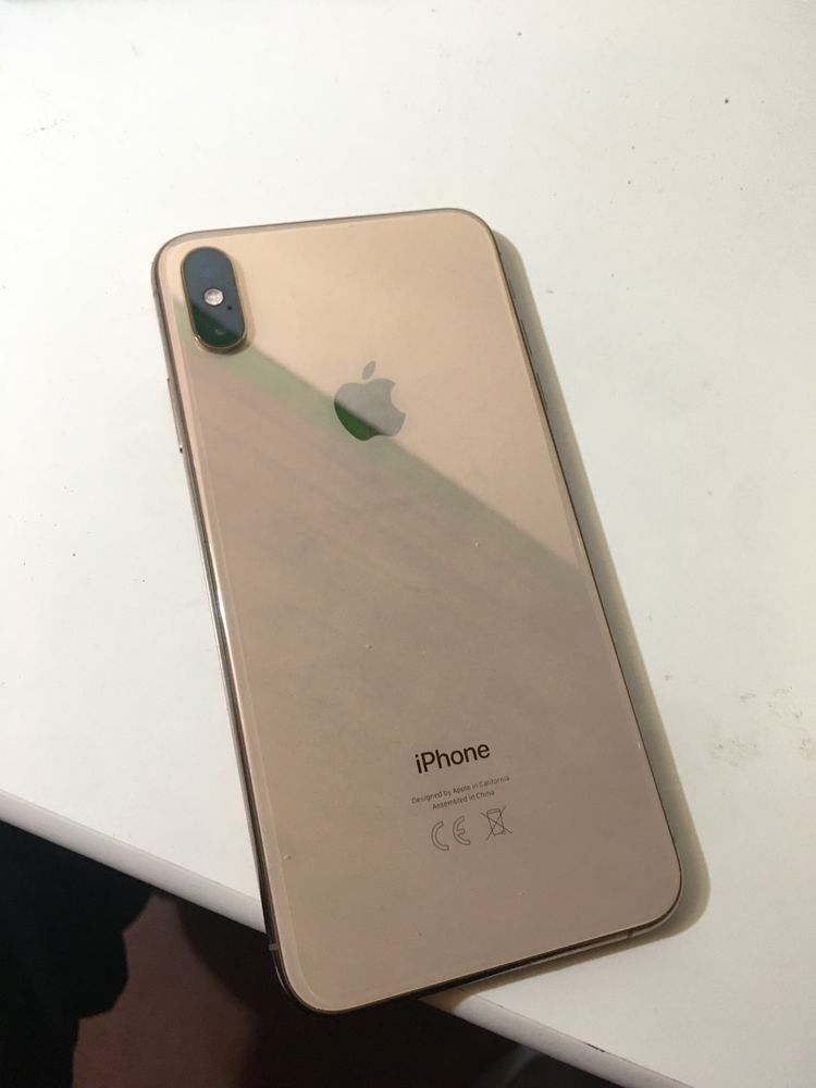 Iphone xs max 64