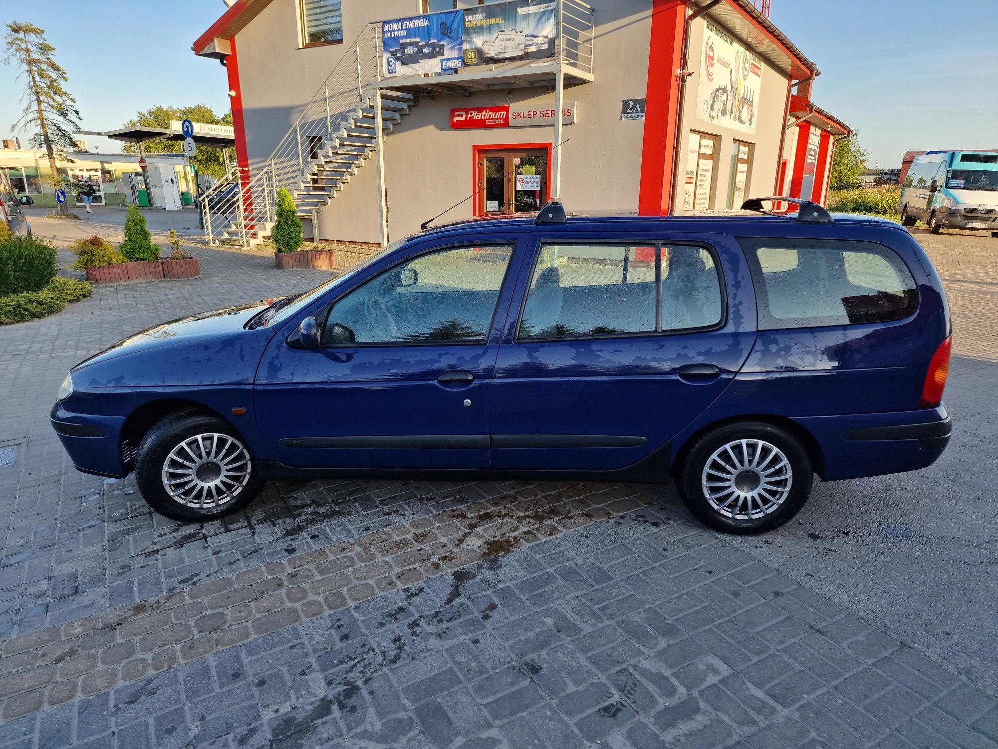 Renault Megane Kombi poj 1.4i  Stan Dobry