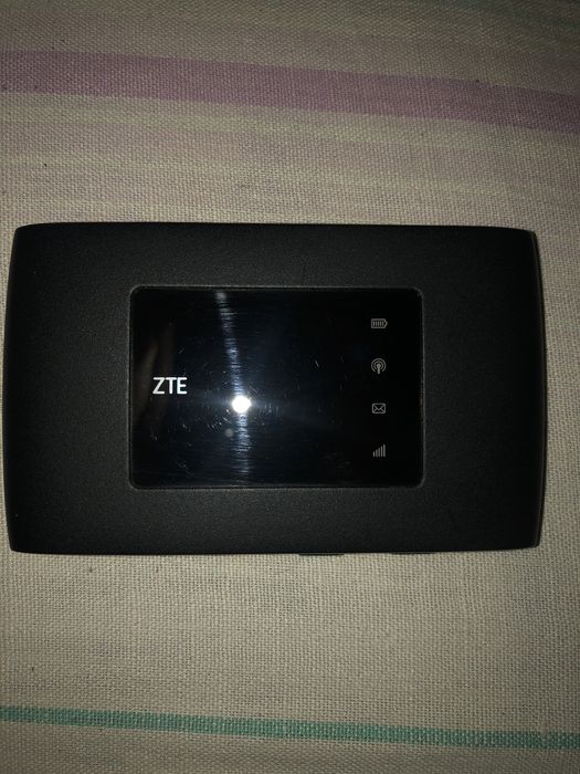 Бездротовий роутер ZTE mf920t