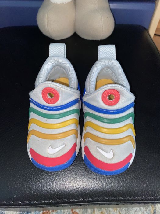 Tenis Adidas tam  21