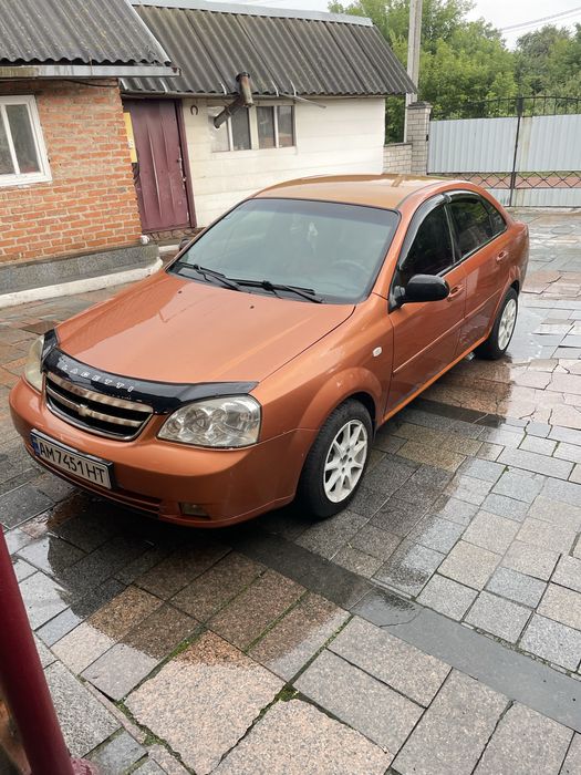 Продам Шевроле Лачетті