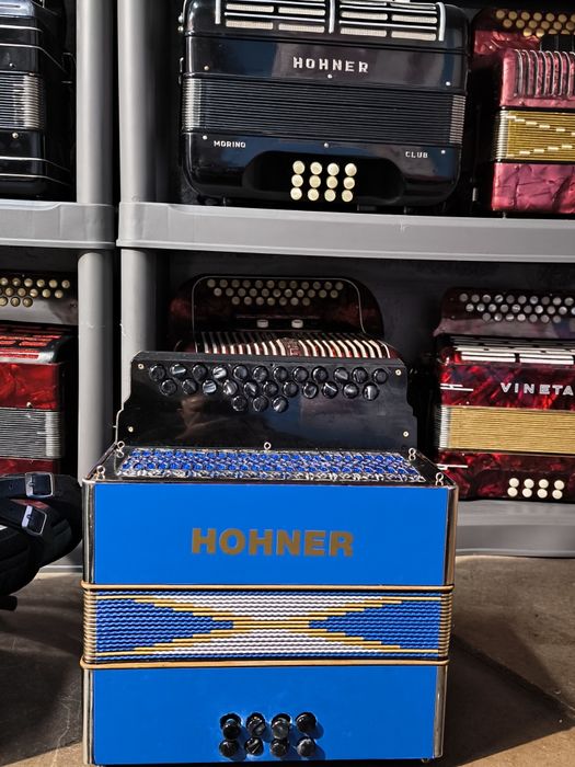 Concertina hohner em lá Sustenido