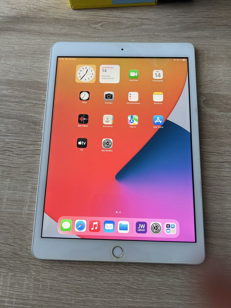 Apple iPad 10,2 silver планшет