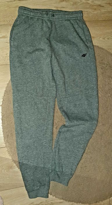Dziecięce spodnie dresowe 4F